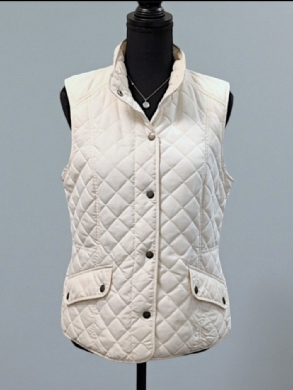 G.H. Bass Quilted Puffer Vest Cream Ivory Snap Front Lightweight Preppy S